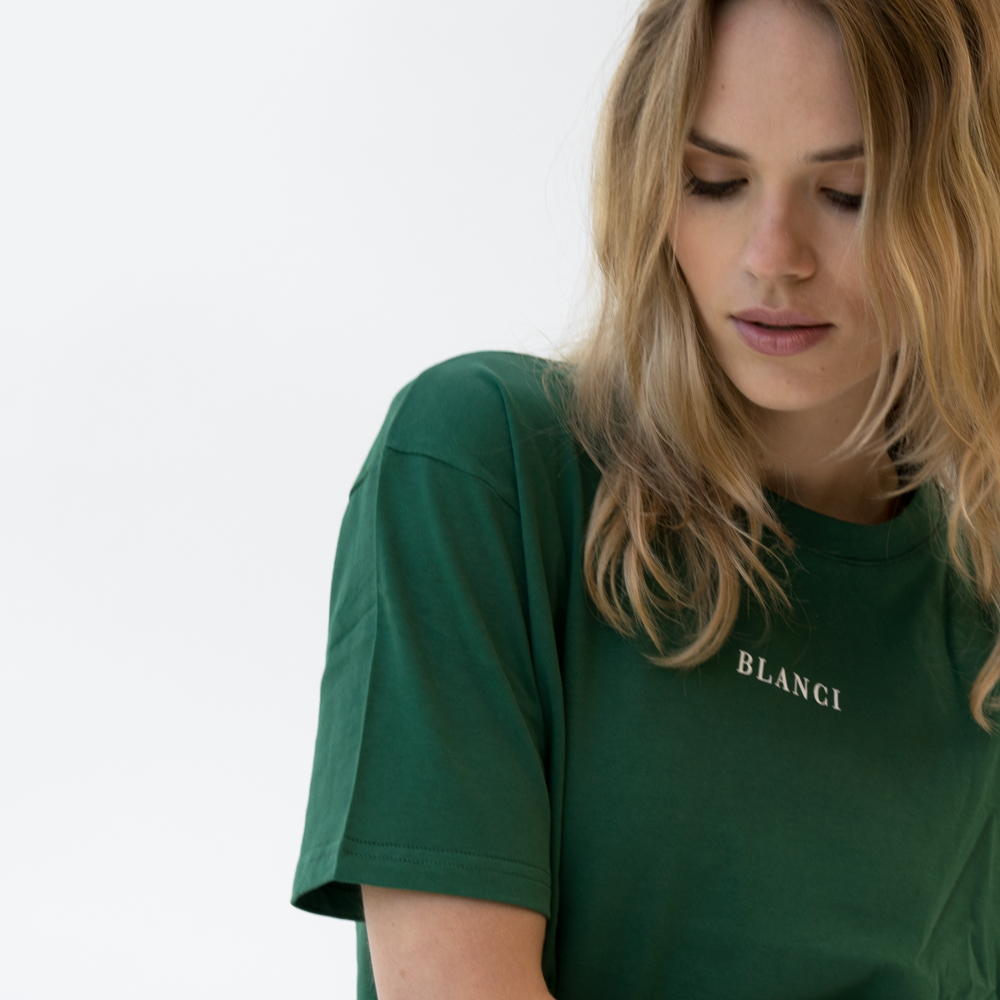 BLANCI LOGO CROP T-SHIRT GREEN